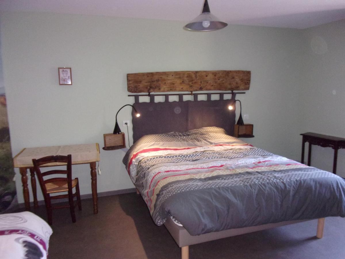 Chambre D'Hotes Le Cascadou Banassac Exteriör bild